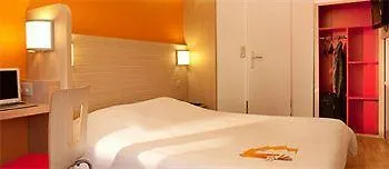 Sweet And Smart Sarreguemines - Hambach Hotel 2*