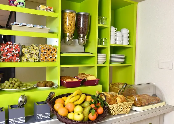 Sweet And Smart Sarreguemines - Hambach Отель 2*